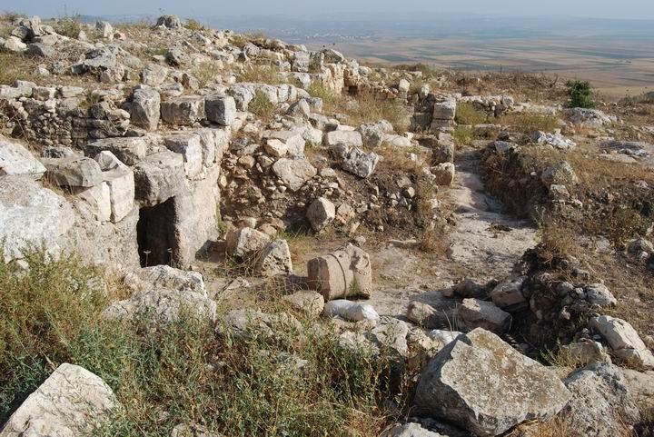Ruïnes de Khirbet Qana (Imatge de www.biblewalks.com)